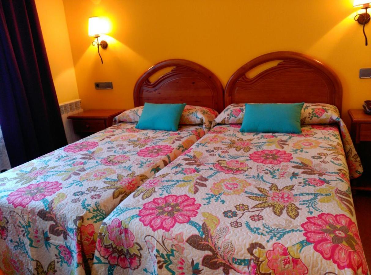 Hotel Virginia R.H. ビヌエサ エクステリア 写真